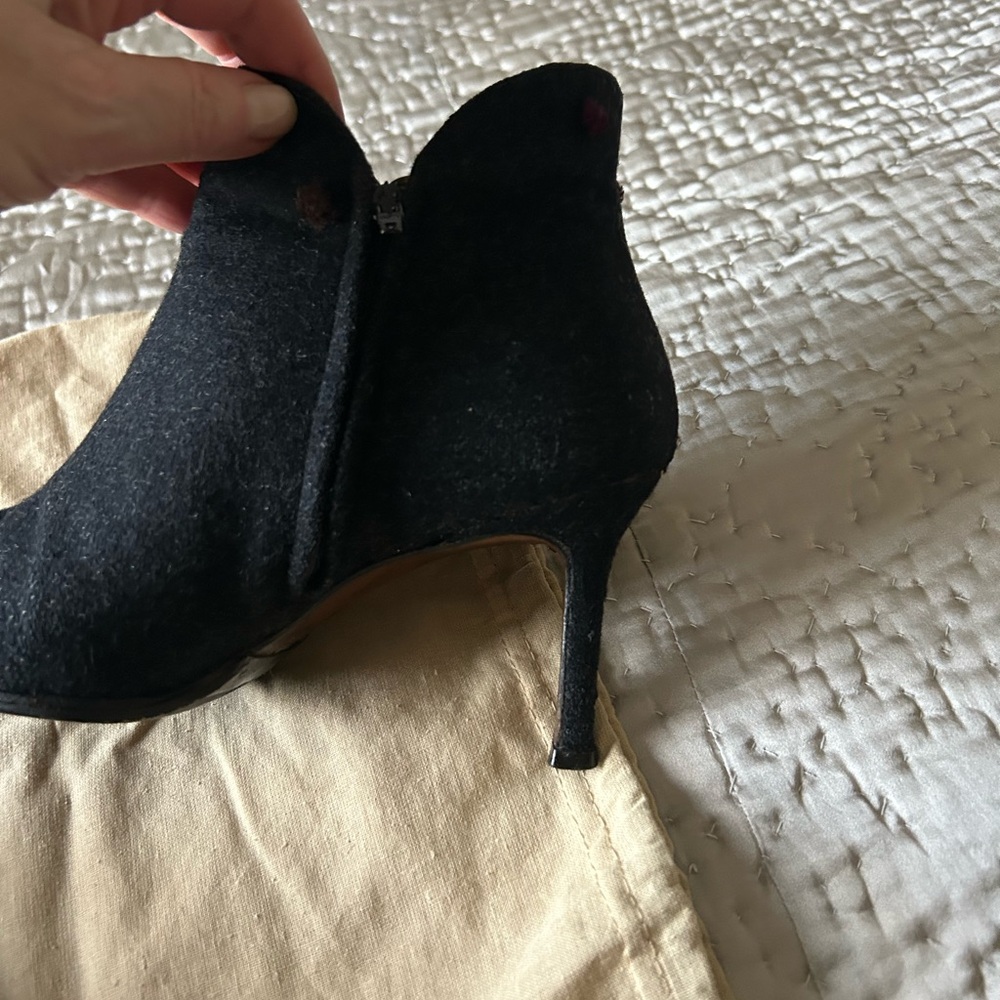 Dior vintage Black wool ankle Heeled Boots. - Picture 8 of 12
